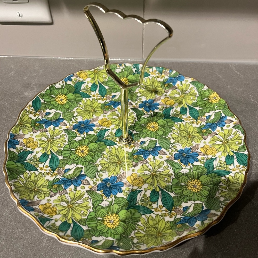 Old Foley JAMES KENT LTD. STAFFORDSHIRE ENG- serving plate with center holder